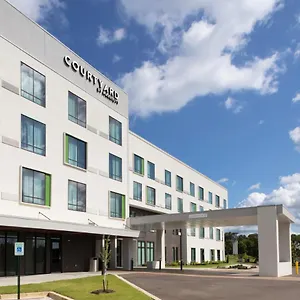 Courtyard By Marriott East Galleria Hotel
