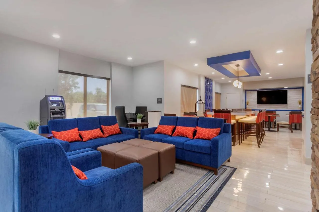 Comfort Inn & Suites Memphis 3*,  United States