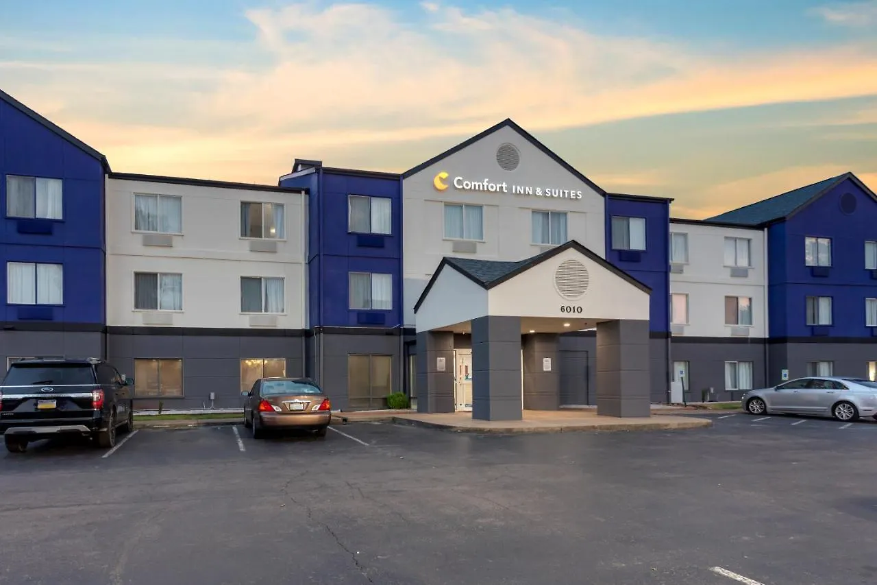 Comfort Inn & Suites Memphis Hotel